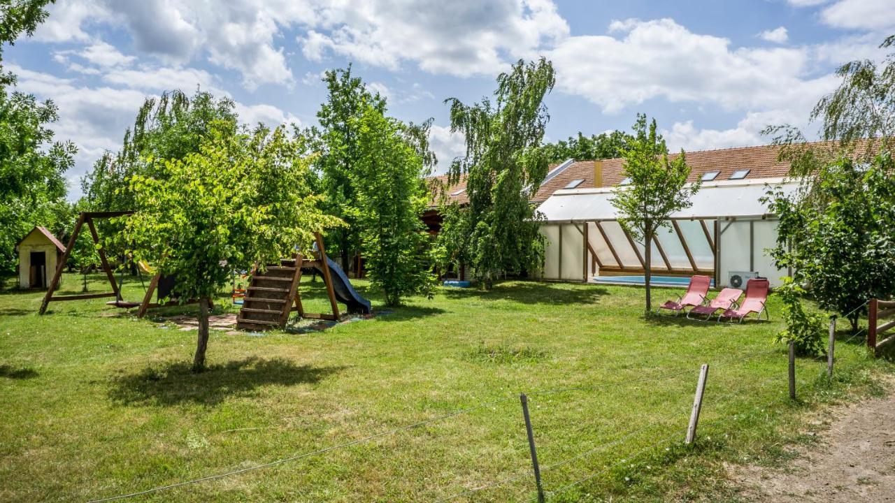 Penzion U Dablova Kopyta Rakvice Zewnętrze zdjęcie